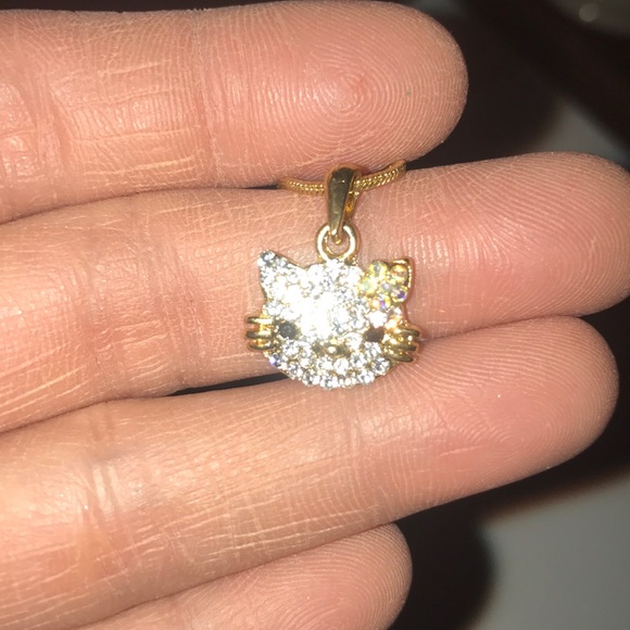 Hello Kitty - Picture 2 of 2